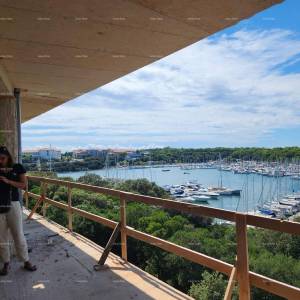 Stan u blizini mora ! Moderna arhitektura! Novogradnja-B7