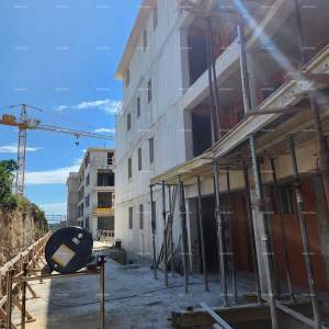 Stan u blizini mora ! Moderna arhitektura! Novogradnja-B7