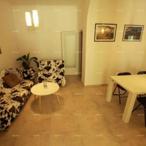 Stan u centru Pule, 79 m²