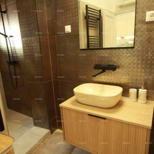 Stan u centru Pule, 79 m²