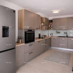 Stan u Poreču – 79,88 m², blizina mora i centra