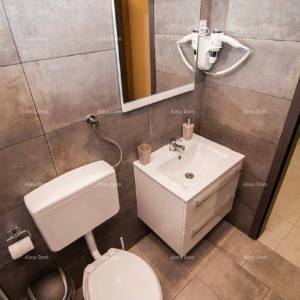 Stan u prizemlju! Centar Pule! Zadarska ulica.