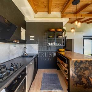 Stan za najam u mirnom okruženju – okružen prirodom