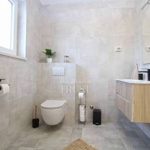 Štinjan, NOVA kuća s bazenom blizu mora