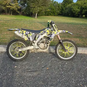 SUZUKI RMZ 250