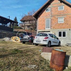 SVETA NEDELJA/BREG/KUĆA 220 m²/459 m² OKUĆNICE/PRILIKA!