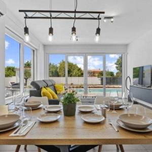 Svetvinčenat - okolica, NOVA vila sa bazenom