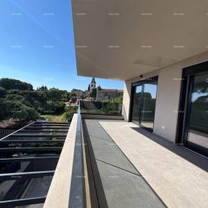 Tar-Vabriga! Novogradnja! Prelijepi dvoetažni stanovi.