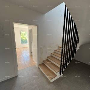 Tar-Vabriga! Novogradnja! Prelijepi dvoetažni stanovi.