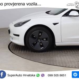 Tesla Model 3 Standard Range Plus 283 KS, KAM+GR SJED+PANO