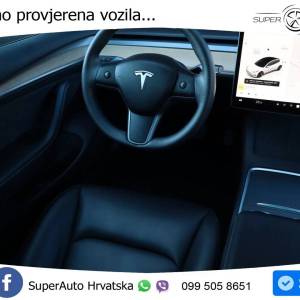 Tesla Model 3 Standard Range Plus 283 KS, KAM+GR SJED+PANO