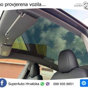 Tesla Model Y 60 kWh 299 KS, LED+360+GR SJED+PANO+ASIST