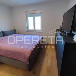 TOP PRILIKA: Luksuznih 108 m² s uporabnom dozvolom – Srce Valdebeka