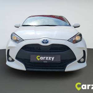 Toyota Yaris 1.5 HSD HB 5D E-CVT SOL