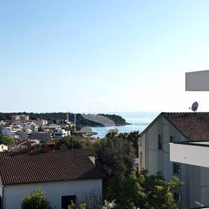 Trosoban stan, novogradnja, Pješčana uvala - pogled na more, 400m od plaže