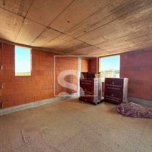 Trosoban stan, novogradnja, Pješčana uvala - pogled na more, 400m od plaže