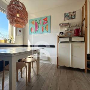 Trosoban stan, Pula, širi centar - namješten, 3. kat, garaža i parking