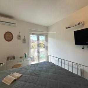 Trosoban stan, Pula, širi centar - namješten, 3. kat, garaža i parking