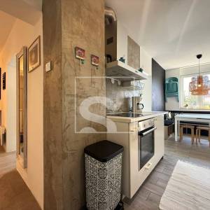 Trosoban stan, Pula, širi centar - namješten, 3. kat, garaža i parking