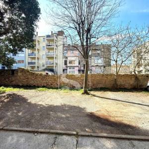 Trosoban stan, Pula, širi centar - namješten, 3. kat, garaža i parking