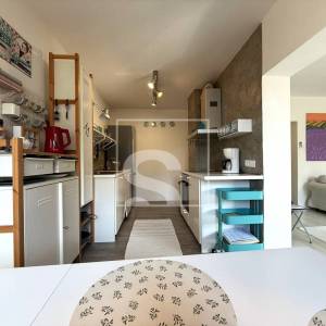 Trosoban stan, Pula, širi centar - namješten, 3. kat, garaža i parking