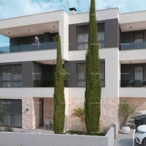 Ugodan stan u Puli, 3000 m od centra i mora – idealan za obitelj ili investiciju!