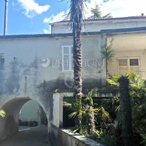 Uvala Soline, kuća za adaptaciju s pogledom na more!