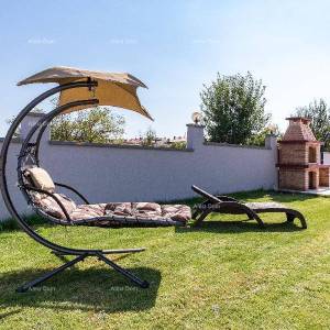 Valdebek. Samostojeća kuća s bazenom i jacuzzijem! Blizina centra grada Pule.