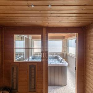 Valtura, Istra -  600m2 ville, 10SS, bazeni - uhodani posao