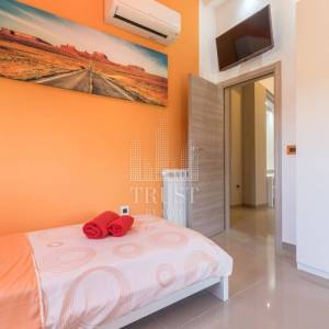 Valtura, Istra -  600m2 ville, 10SS, bazeni - uhodani posao