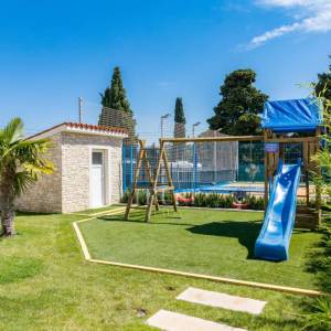 Valtura, Istra -  600m2 ville, 10SS, bazeni - uhodani posao