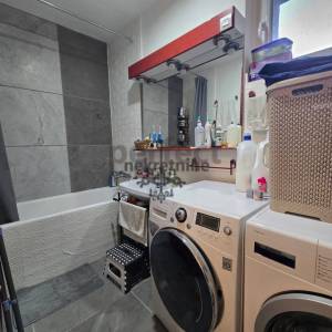 Velika Gorica, komforan i prostran 4-sob. stan od 80m2, 1. kat,  lift