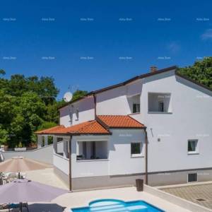 Vila dvojna s bazenom – okolica Poreč