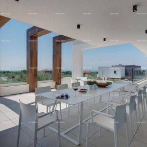 Vila sa 7 spavaćih soba! Bazen, sauna! Blizina grada fAŽANE.