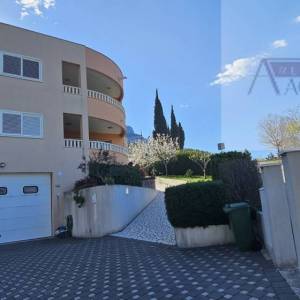 Villa s panoramskim pogledom na more – Bast, Baška voda 500 m2 - TOP