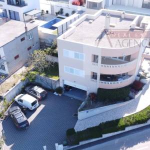 Villa s panoramskim pogledom na more – Bast, Baška voda 500 m2 - TOP