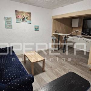 Vir - Kuća s dva apartmana – idealna za odmor ili investiciju