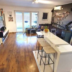 Viškovo, 2s+db, 86.48m2, balkon i lođa