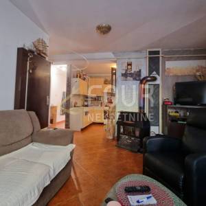 Viškovo, Marinići, 3s+db, terasa, parking