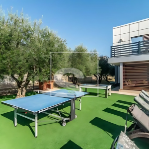 Vodnjan, Vila s pogledom na Brijune i grijanim bazenom