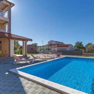 Volme, penthouse 180m2 s pogledom na more