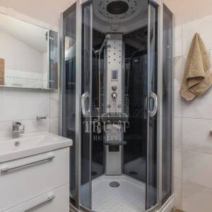 Volme, penthouse 180m2 s pogledom na more