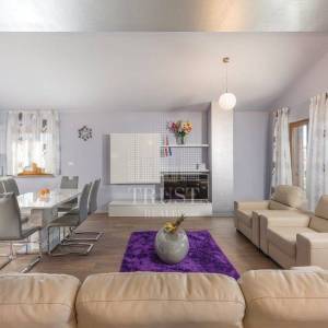 Volme, penthouse 180m2 s pogledom na more