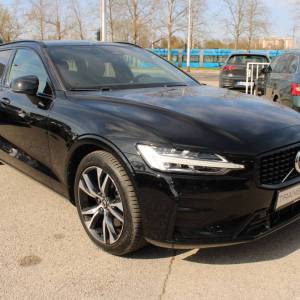 Volvo V60 B3 AUTOMATIK Dark Plus *LED, NAVIGACIJA, KAMERA*