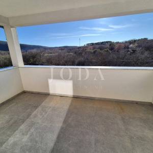 Vrbnik - Samostojeća kuća s pogledom na more!