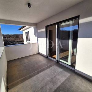 Vrbnik - Samostojeća kuća s pogledom na more!