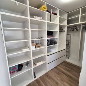 Vrbnik - Samostojeća kuća s pogledom na more!