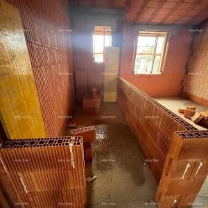 Vrhunska lokacija, priroda, mir – moderna vila u izgradnji