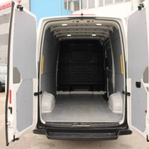 VW Crafter 2.0 TDi L3H3 140ks