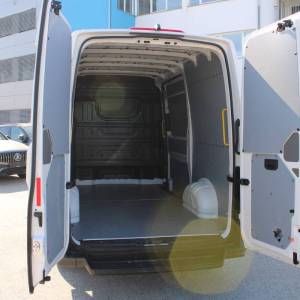 VW Crafter 2.0 TDi L3H3 140ks *KAMERA*